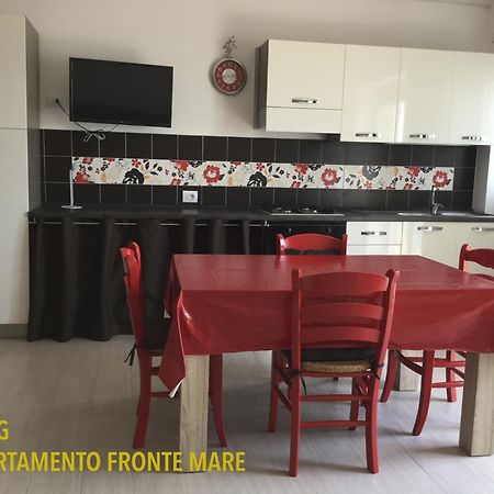 Bilocali Approdo "Fronte Mare" E "Lato Strada" Villa Porto Cesareo Exterior photo